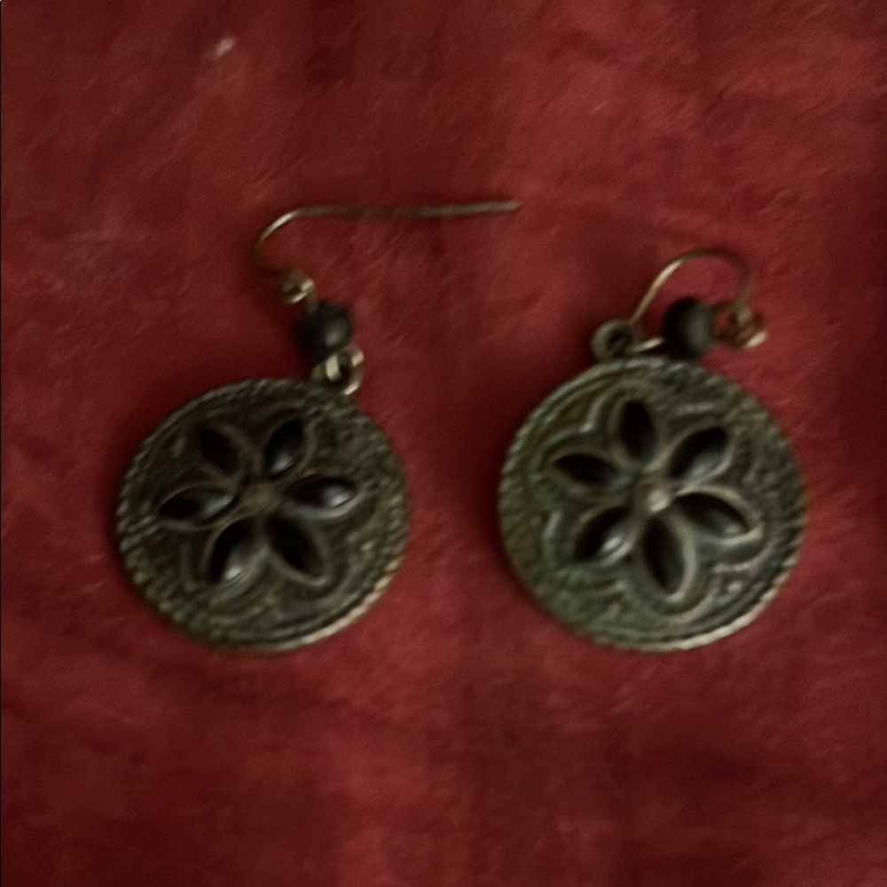 Silver and Black Sand Dollar Earrings